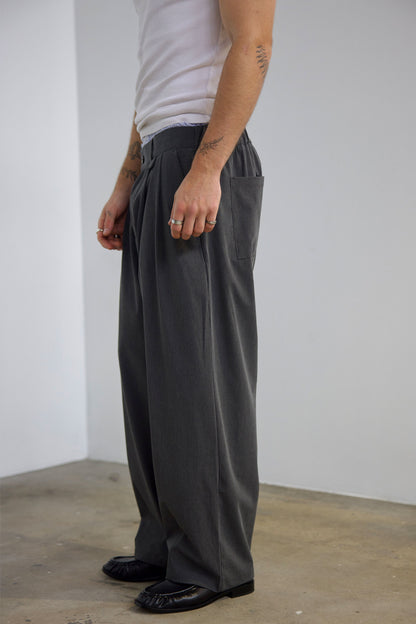 Pleated Pant - Smoke